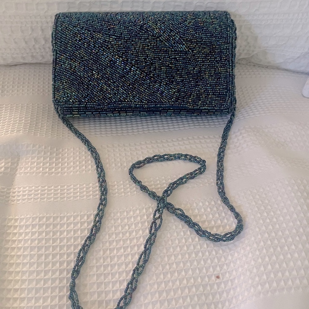 Beaded Clutch - Picture 5 of 7
